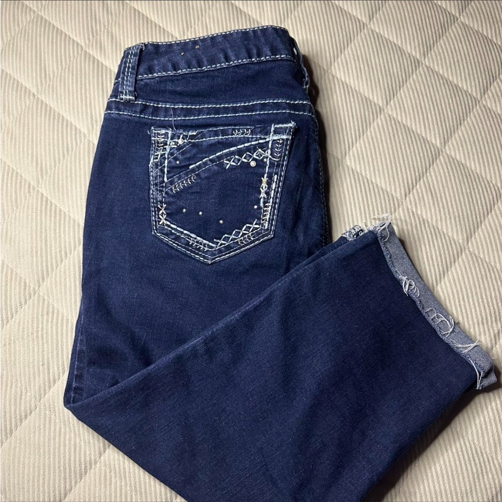 Amethyst Jeans Dark Blue Denim Capris